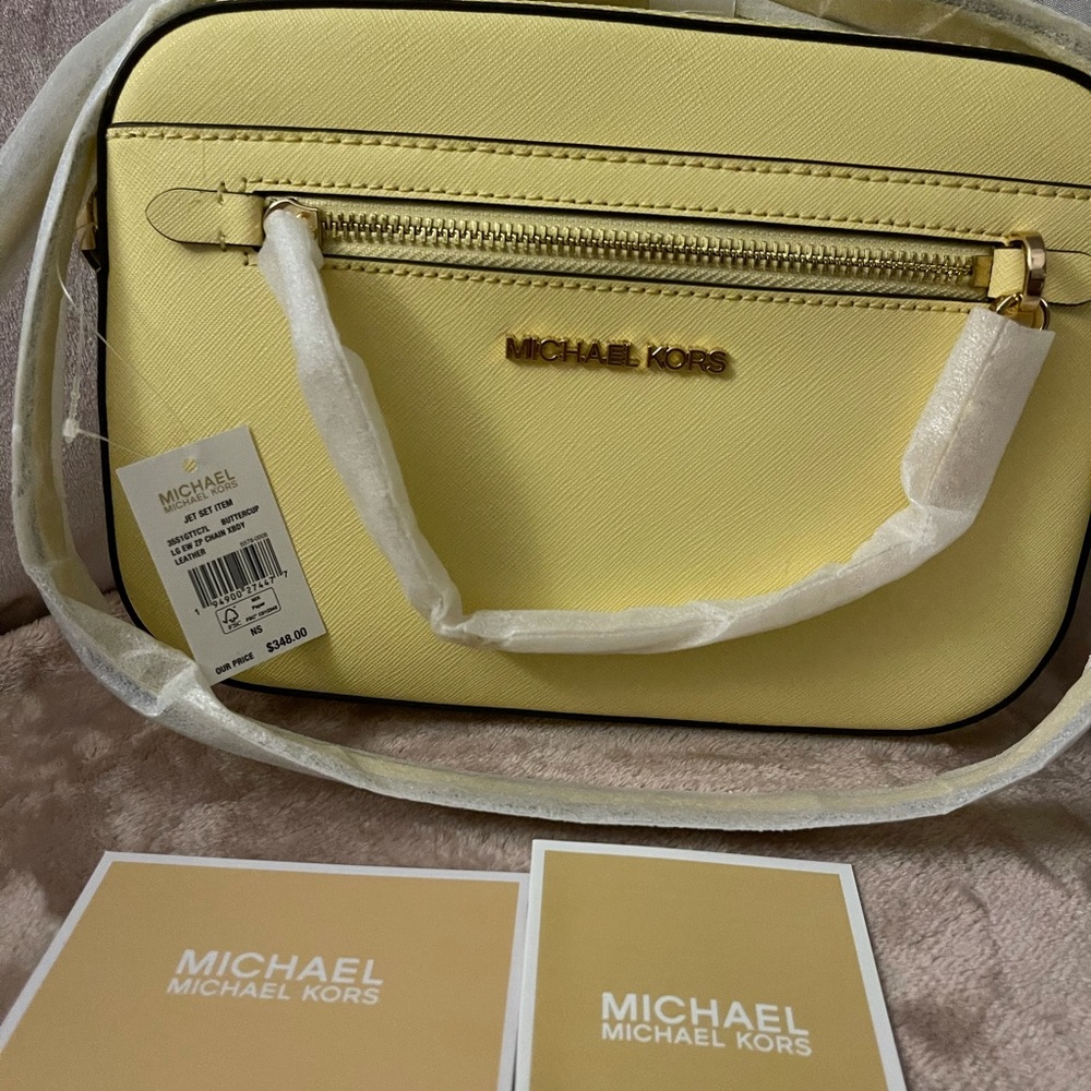 Michael Kors jet set crossbody with chain NWT